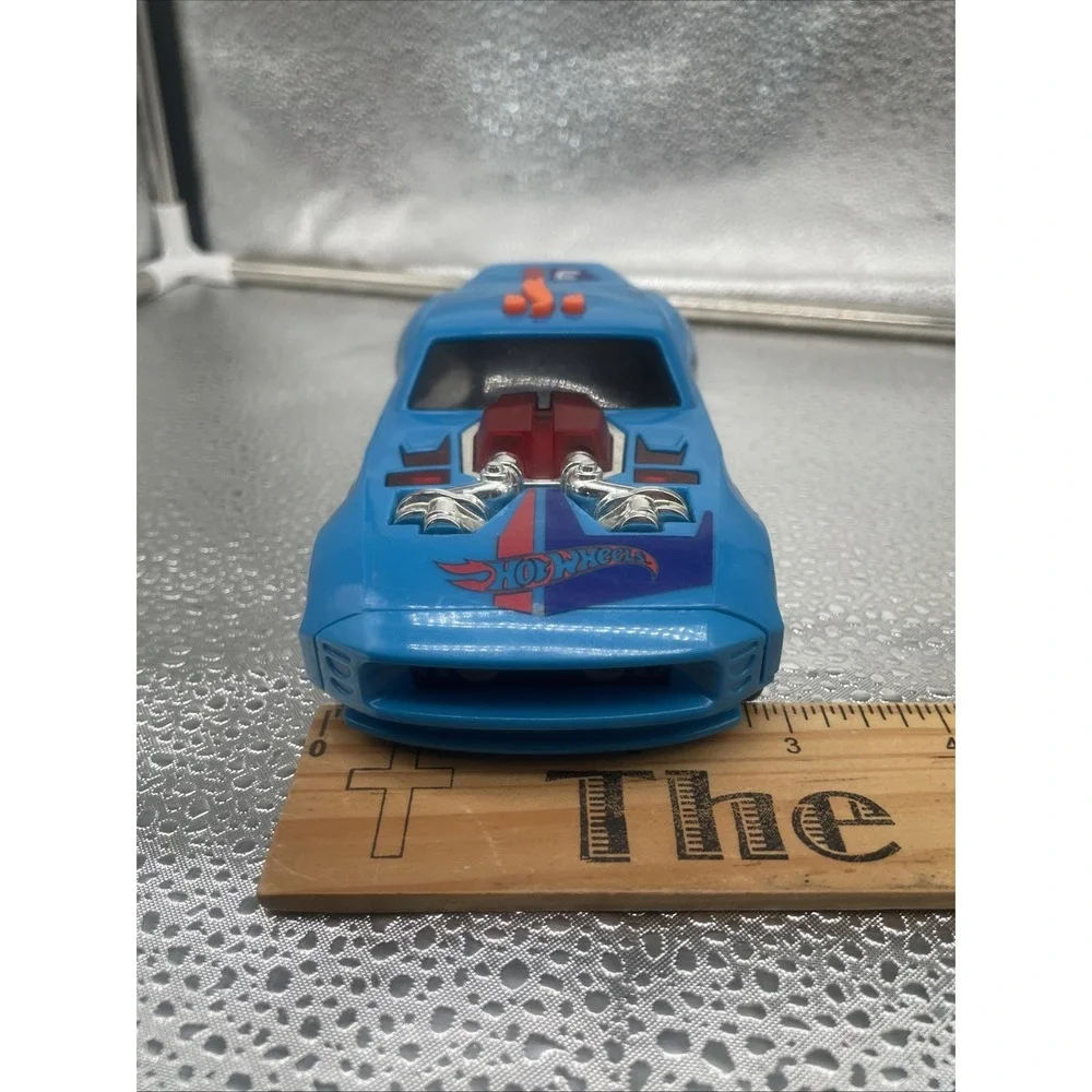 Hot‎ wheels car